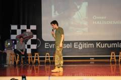 Evrensel Kolej